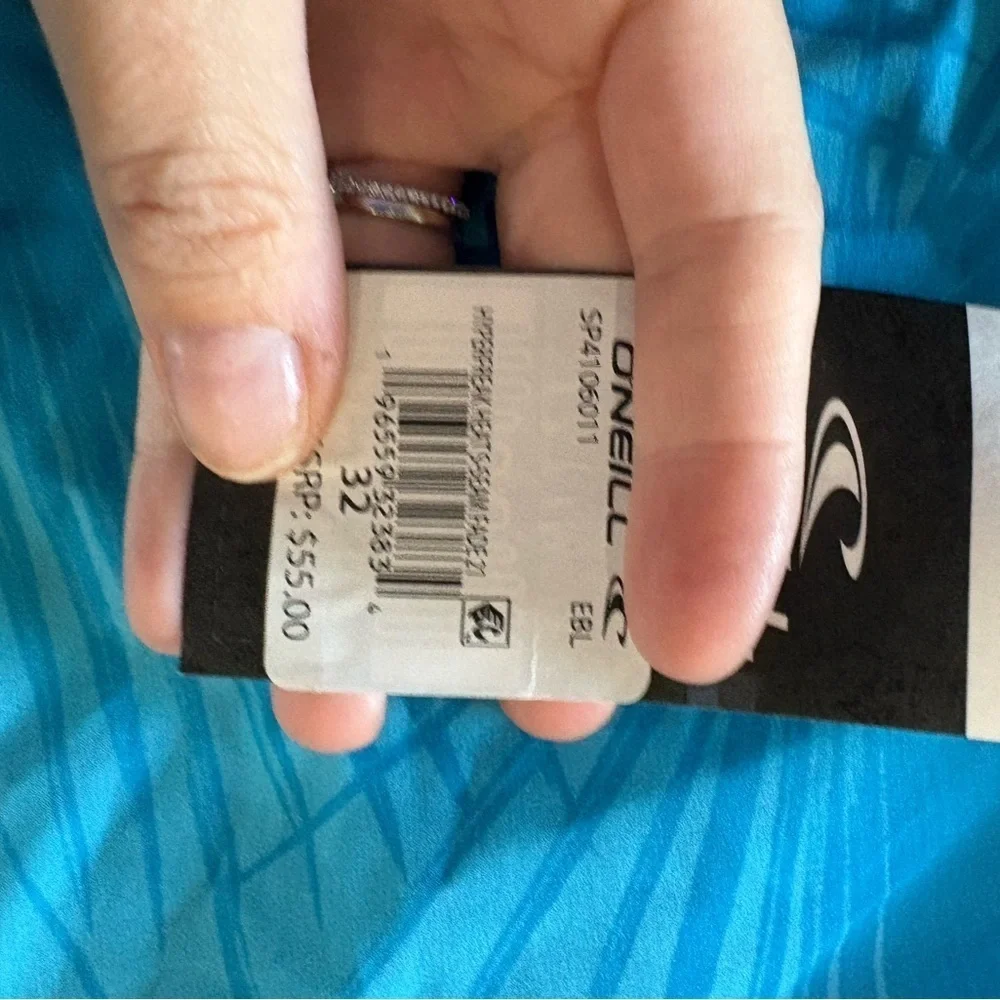 Bundle: 6 Men’s Swim Trunks. O’Neil & Hurley, assorted sizes 30-32’s. NWT!